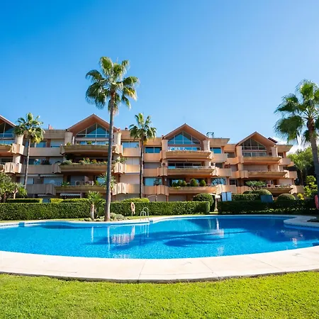 Stunning 2bedroom In Magna Marbella, With 3 Swimming Pools,wifi Marbella