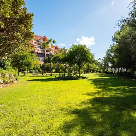 Stunning 2bedroom In Magna Marbella, With 3 Swimming Pools,wifi * Marbella