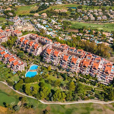 Stunning 2bedroom In Magna Marbella, With 3 Swimming Pools,wifi Apartment