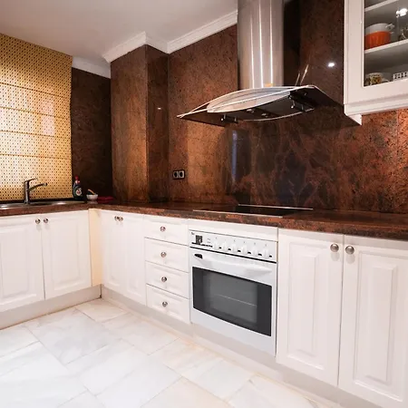 Stunning 2bedroom In Magna Marbella, With 3 Swimming Pools,wifi * Marbella