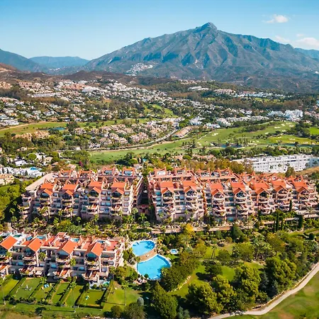 Stunning 2bedroom In Magna Marbella, With 3 Swimming Pools,wifi Apartment Marbella