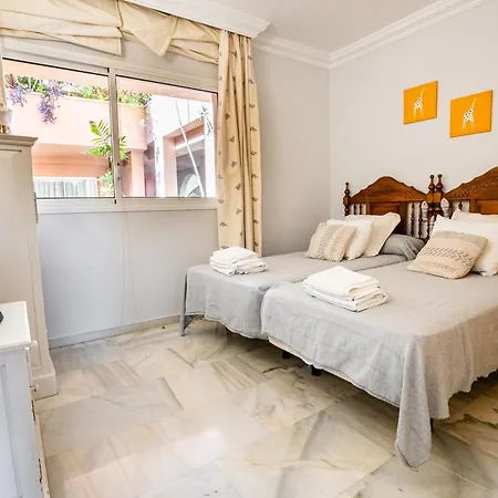 Stunning 2bedroom In Magna Marbella, With 3 Swimming Pools,wifi Apartment Marbella